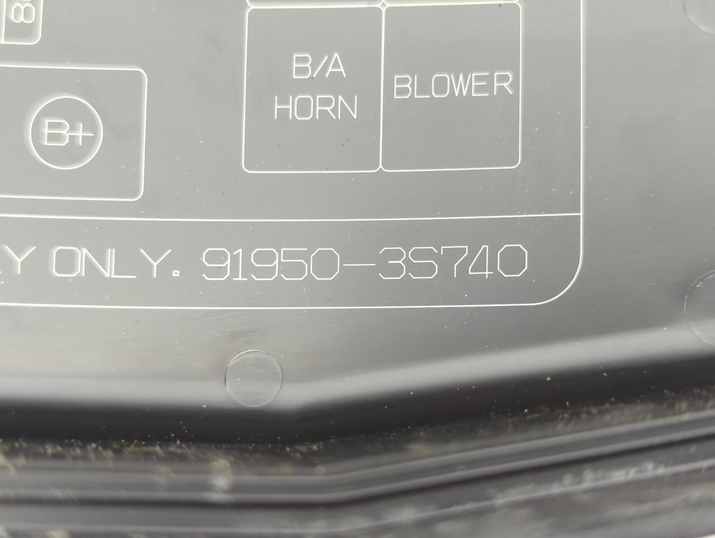 2011-2014 Hyundai Sonata Fusebox Fuse Box Panel Relay Module P/N:91950-3S740 Fits Fits 2011 2012 2013 2014 OEM Used Auto Par