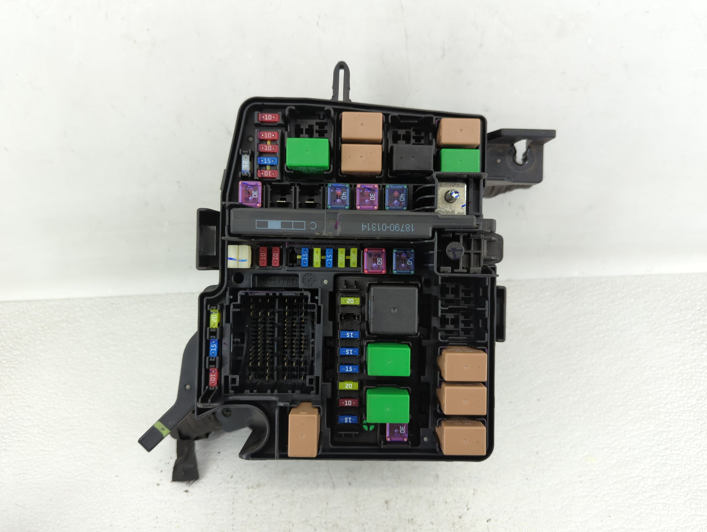 2013 Hyundai Sonata Fusebox Fuse Box Panel Relay Module P/N:91950-3S740 91950-3S062, VS9120030212M0, VSU030Y2120262220284 Fi