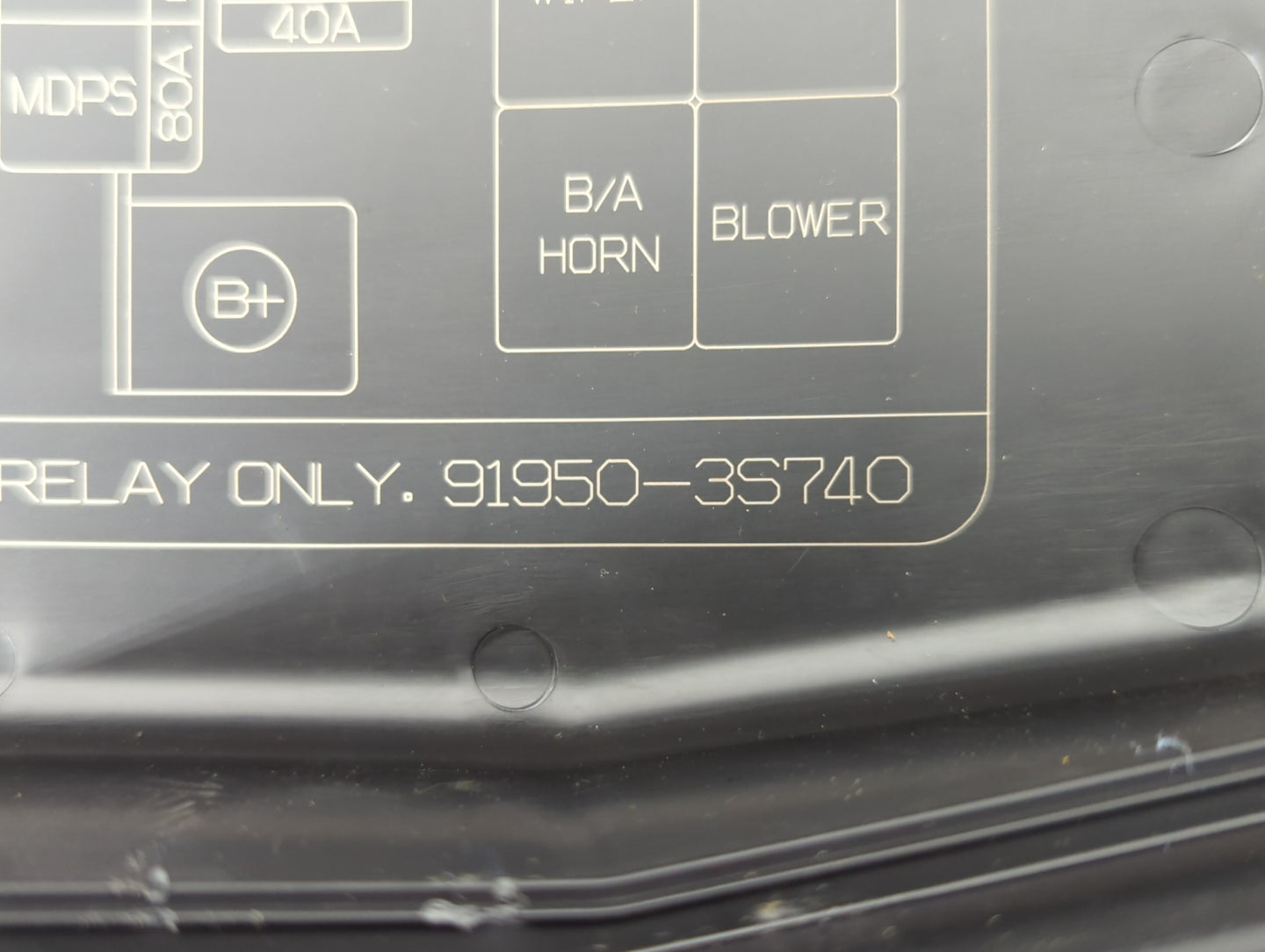 2013 Hyundai Sonata Fusebox Fuse Box Panel Relay Module P/N:91950-3S740 91950-3S062, VS9120030212M0, VSU030Y2120262220284 Fi