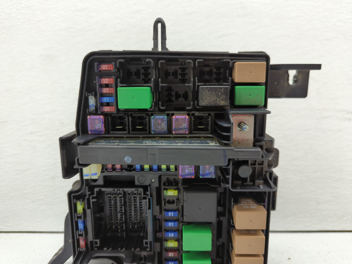 2011-2014 Hyundai Sonata Fusebox Fuse Box Panel Relay Module P/N:91200-3Q194 91950-3S711 Fits Fits 2011 2012 2013 2014 OEM U