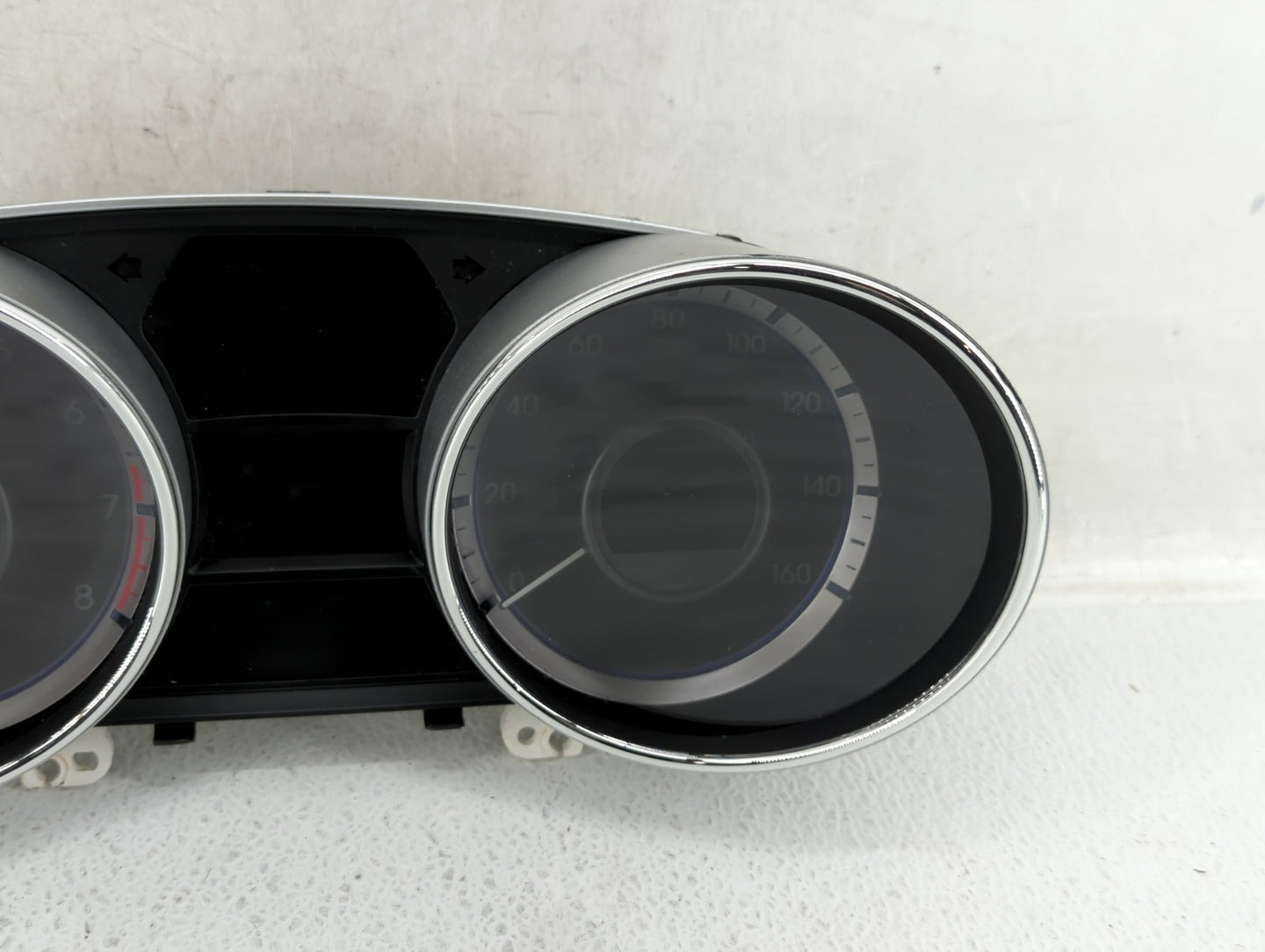2011-2014 Hyundai Sonata Instrument Cluster Speedometer Gauges P/N:94001 3Q014 Fits Fits 2011 2012 2013 2014 OEM Used Auto P