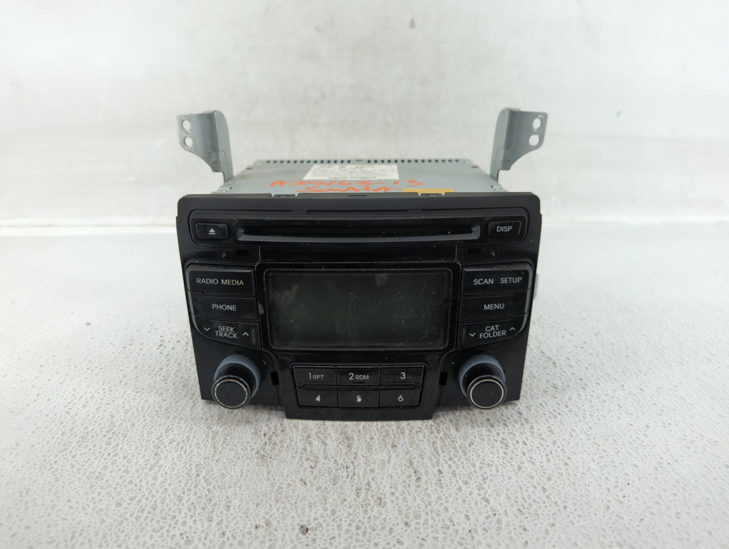 2012-2014 Hyundai Sonata Am Fm Cd Player Radio Receiver - Oemusedautoparts1.com