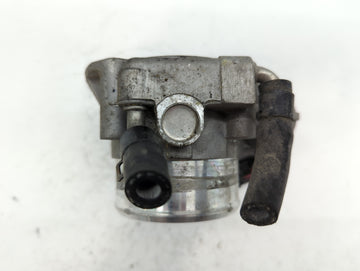 2011-2014 Hyundai Sonata Throttle Body P/N:35100-2G700 Fits Fits 2011 2012 2013 2014 2015 2016 OEM Used Auto Parts