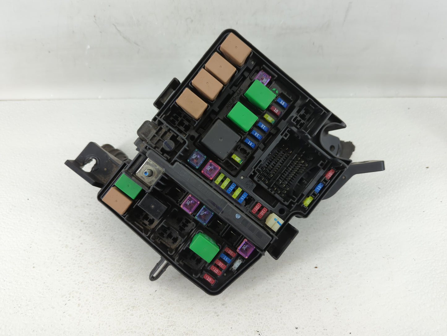 2011-2014 Hyundai Sonata Fusebox Fuse Box Panel Relay Module P/N:91950-3S711 Fits Fits 2011 2012 2013 2014 OEM Used Auto Par
