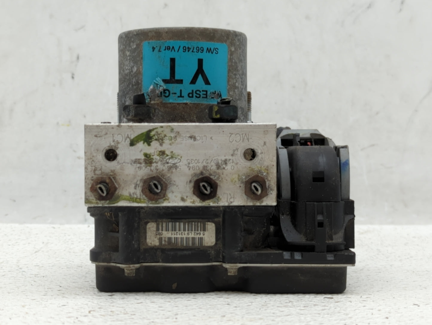 2011-2013 Hyundai Sonata ABS Pump Control Module Replacement P/N:58920-30500 Fits Fits 2011 2012 2013 OEM Used Auto Parts - 