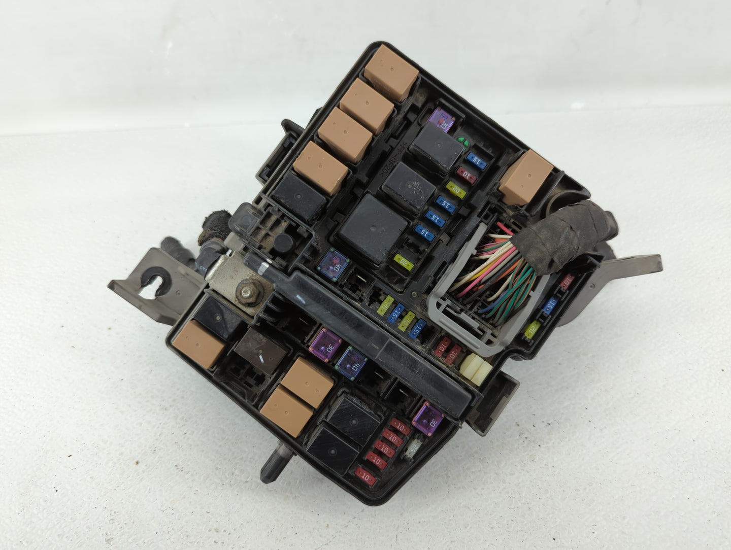 2013 Hyundai Sonata Fusebox Fuse Box Panel Relay Module P/N:91950-3S051 91950-C2070, 91950-3S740, 91950-3S062, VS9120030212M