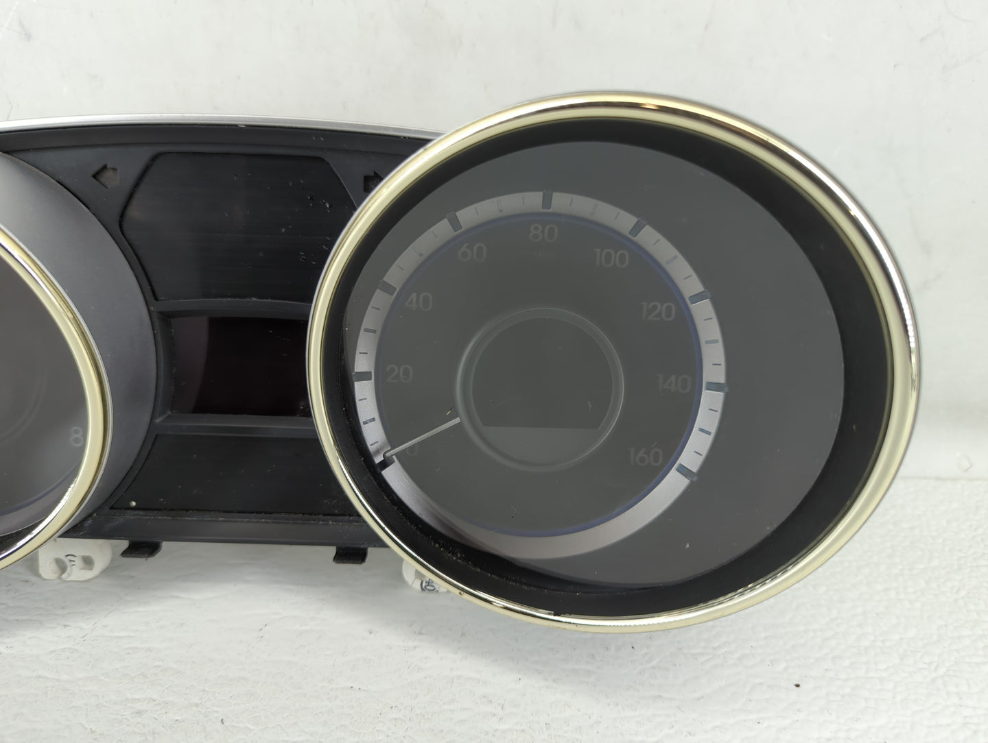 2011-2014 Hyundai Sonata Instrument Cluster Speedometer Gauges P/N:94001-3Q014 Miles: Fits Fits 2011 2012 2013 2014 OEM Used