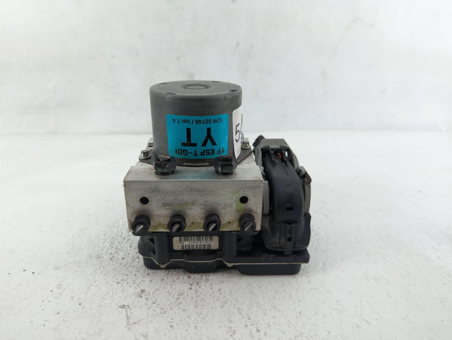 2011-2013 Hyundai Sonata ABS Pump Control Module Replacement P/N:58920-3Q500 58920-3S400 Fits Fits 2011 2012 2013 OEM Used A