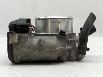 2011-2014 Hyundai Sonata Throttle Body P/N:35100-2G700 Fits Fits 2011 2012 2013 2014 2015 2016 OEM Used Auto Parts