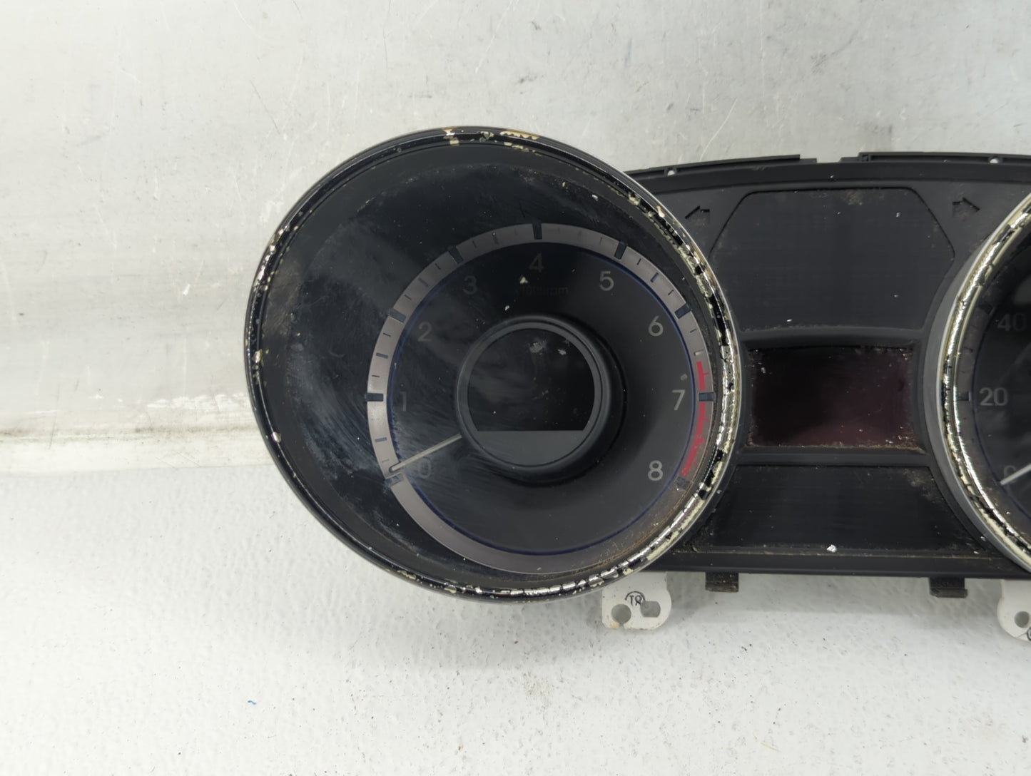 2011-2014 Hyundai Sonata Instrument Cluster Speedometer Gauges P/N:257470-3215 5014HJW Fits Fits 2011 2012 2013 2014 OEM Use