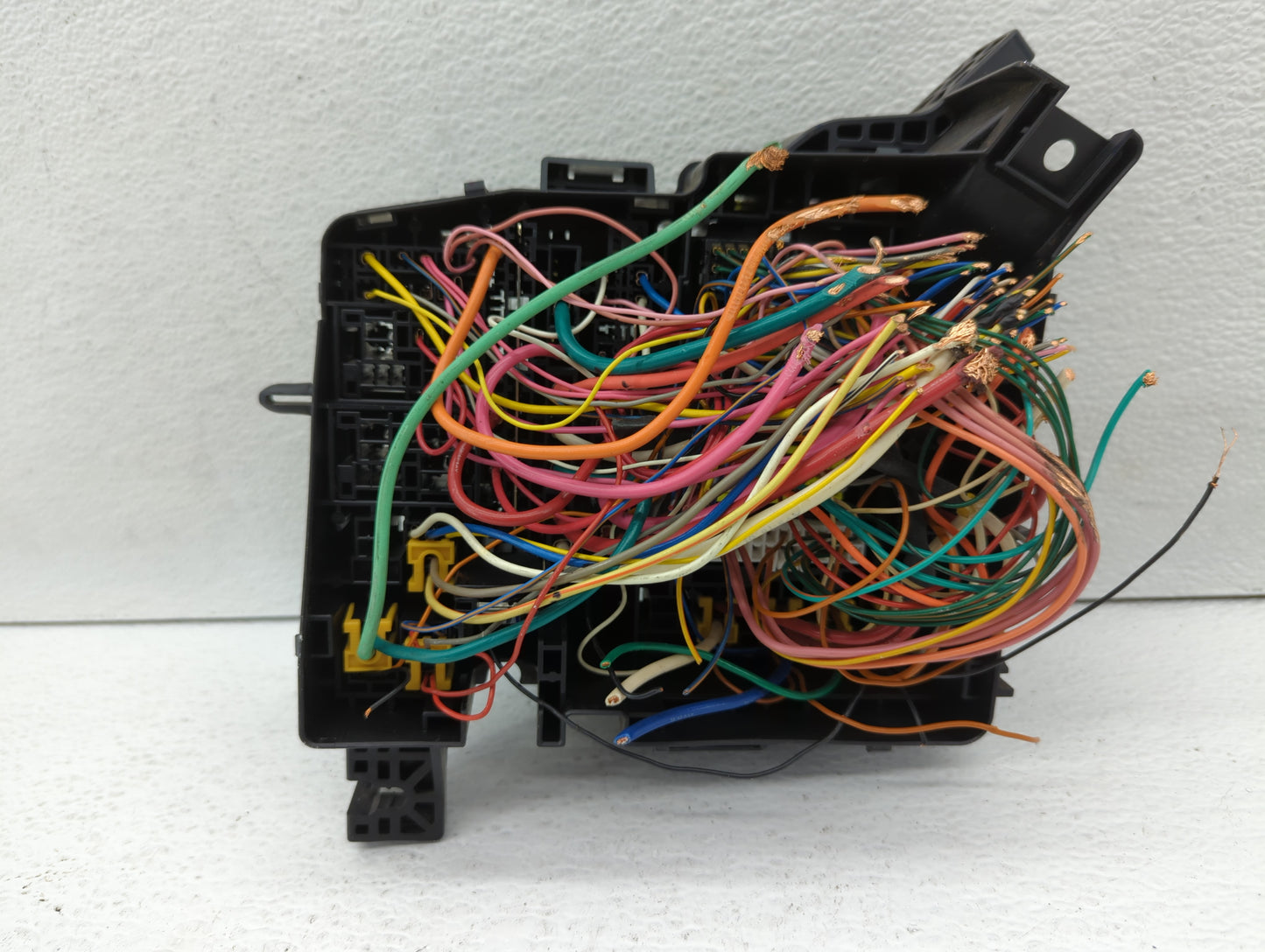 2011-2014 Hyundai Sonata Fusebox Fuse Box Panel Relay Module P/N:91950-3S711 91200-3Q203 Fits Fits 2011 2012 2013 2014 OEM U