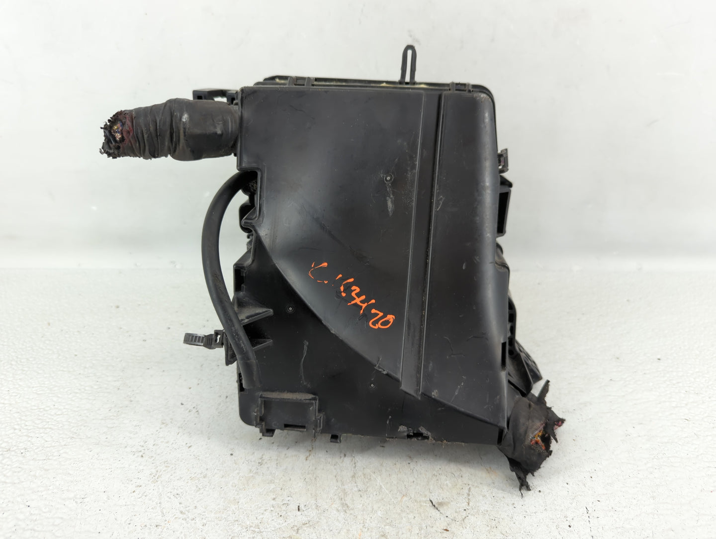 2011-2014 Hyundai Sonata Fusebox Fuse Box Panel Relay Module P/N:91950-3S711 Fits Fits 2011 2012 2013 2014 OEM Used Auto Par