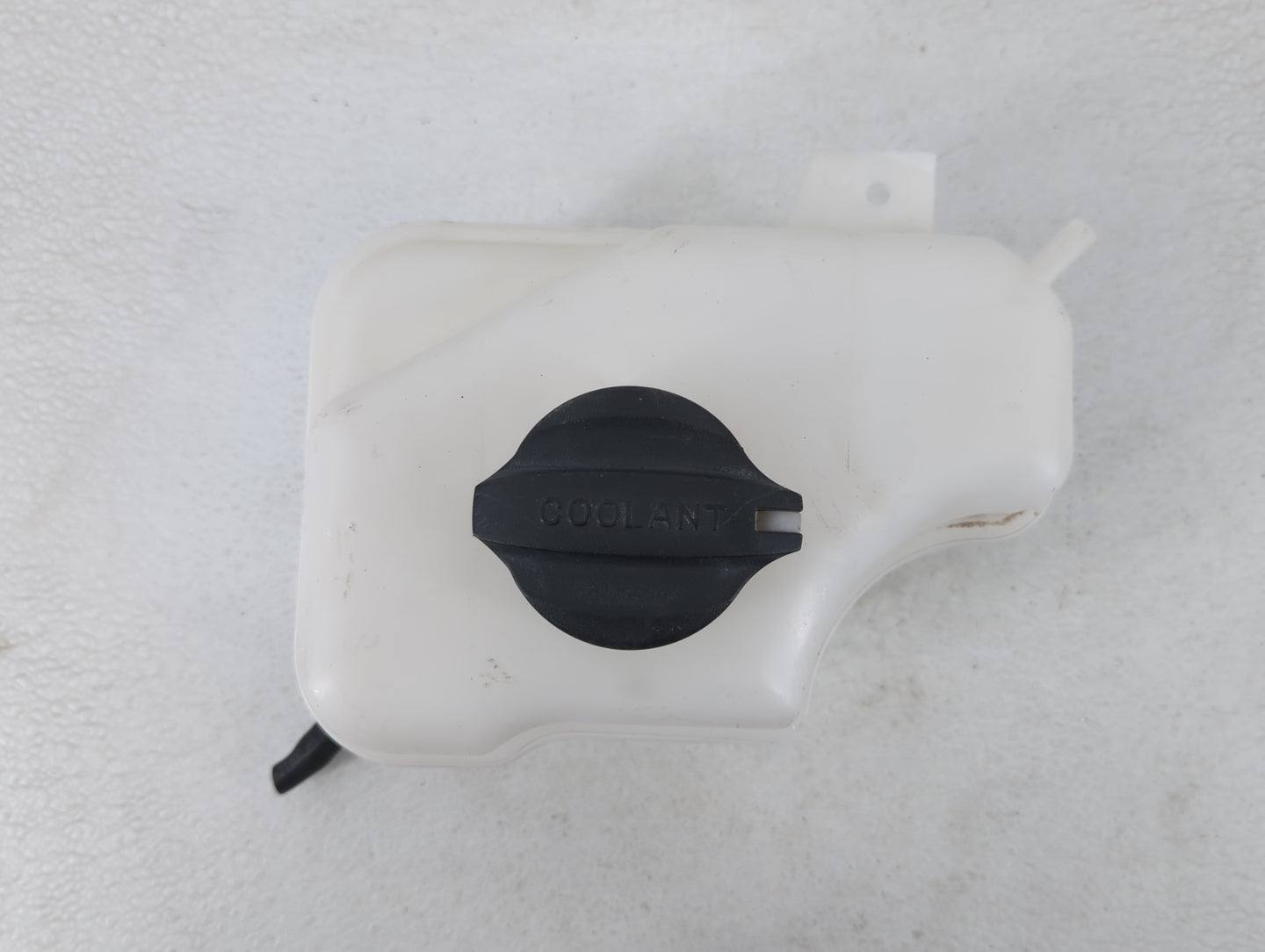 2011-2015 Hyundai Sonata Windshield Washer Fluid Reservoir Bottle Oem - Oemusedautoparts1.com