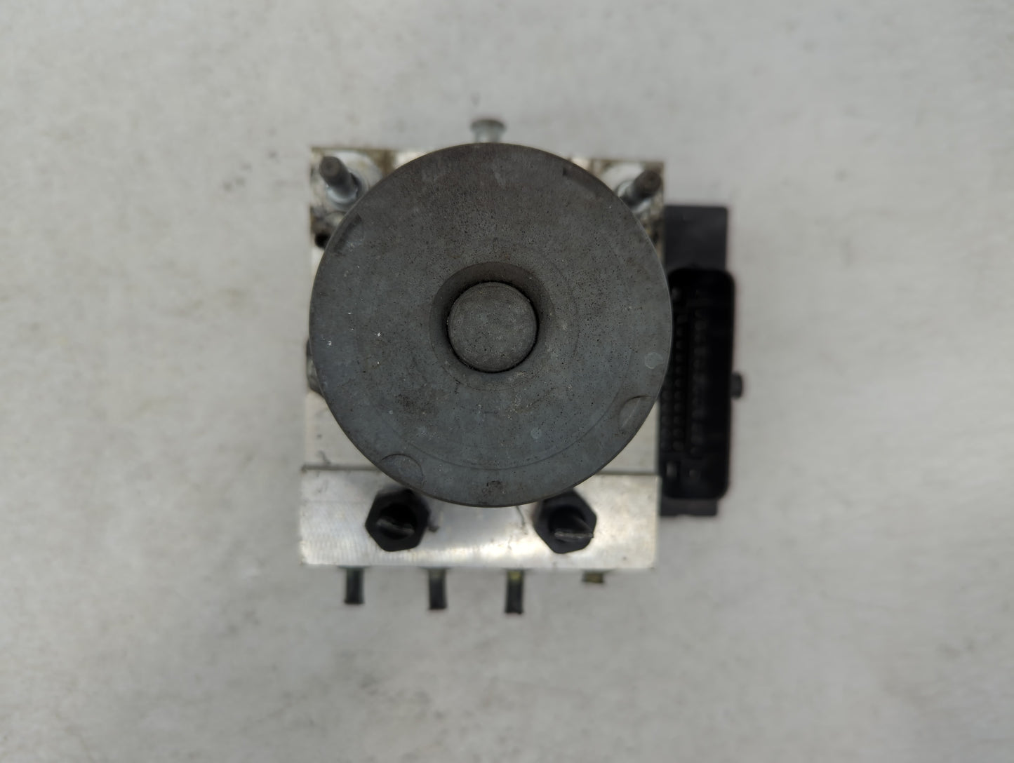 2011-2013 Hyundai Sonata ABS Pump Control Module Replacement P/N:58920-30500 Fits Fits 2011 2012 2013 OEM Used Auto Parts - 