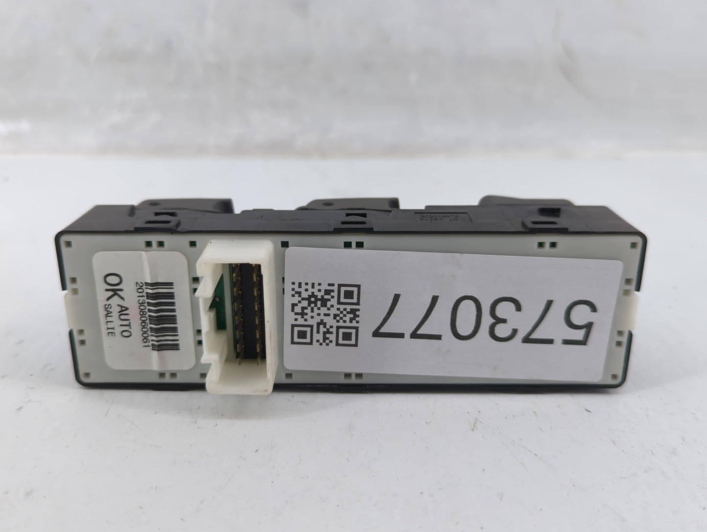 2011-2015 Hyundai Sonata Master Power Window Switch Replacement Driver Side Left P/N:202008875 Fits Fits 2011 2012 2013 2014
