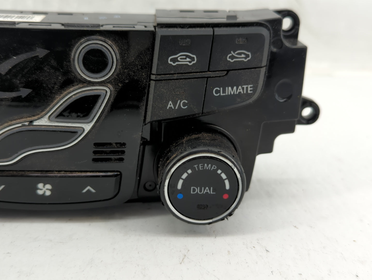 2011-2015 Hyundai Sonata Climate Control Module Temperature AC/Heater Replacement P/N:97250-4RDB4 Fits OEM Used Auto Parts -