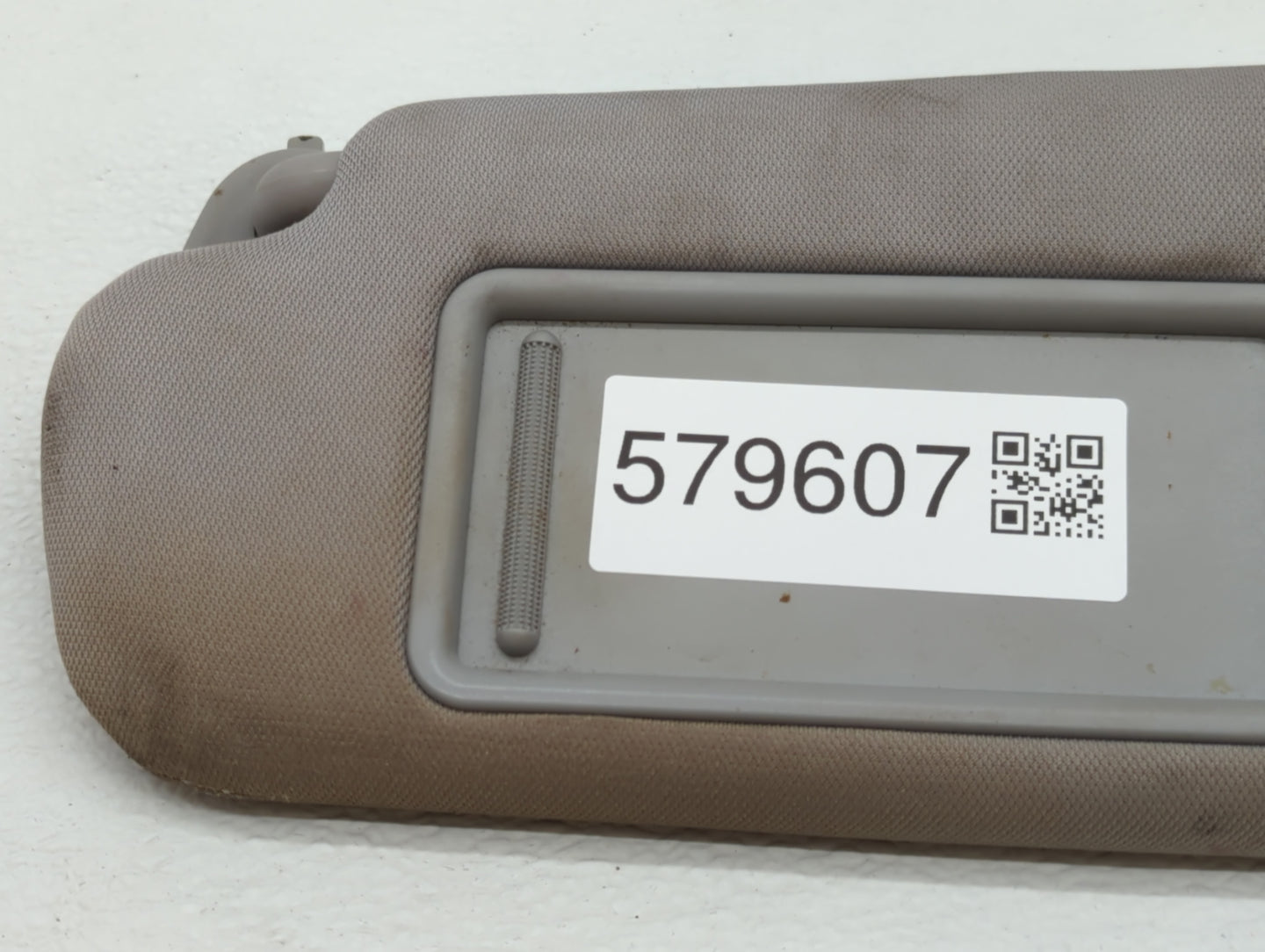 2011-2015 Hyundai Sonata Sun Visor Shade Replacement Driver Left Mirror Fits Fits 2011 2012 2013 2014 2015 OEM Used Auto Par