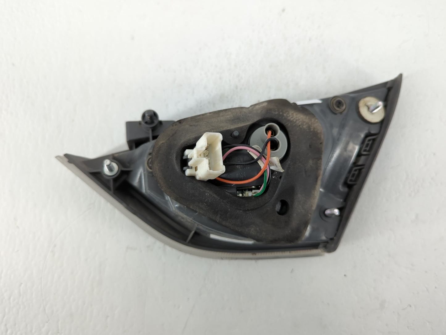 2011-2014 Hyundai Sonata Tail Light Assembly Driver Left OEM Fits Fits 2011 2012 2013 2014 OEM Used Auto Parts - Oemusedauto