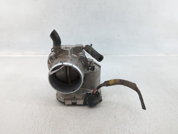 2011-2015 Hyundai Sonata Throttle Body P/N:35100-2G800 Fits Fits 2011 2012 2013 2014 2015 2016 OEM Used Auto Parts - Oemused