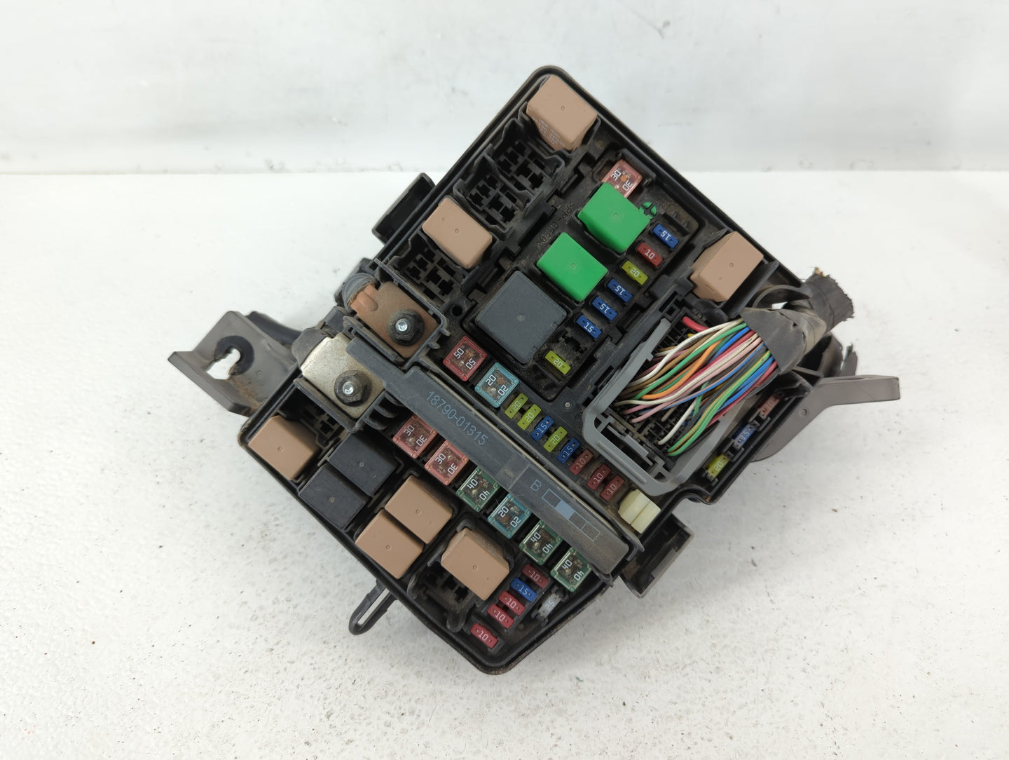 2013-2015 Hyundai Sonata Fusebox Fuse Box Panel Relay Module P/N:91950-3S611 Fits Fits 2013 2014 2015 OEM Used Auto Parts - 