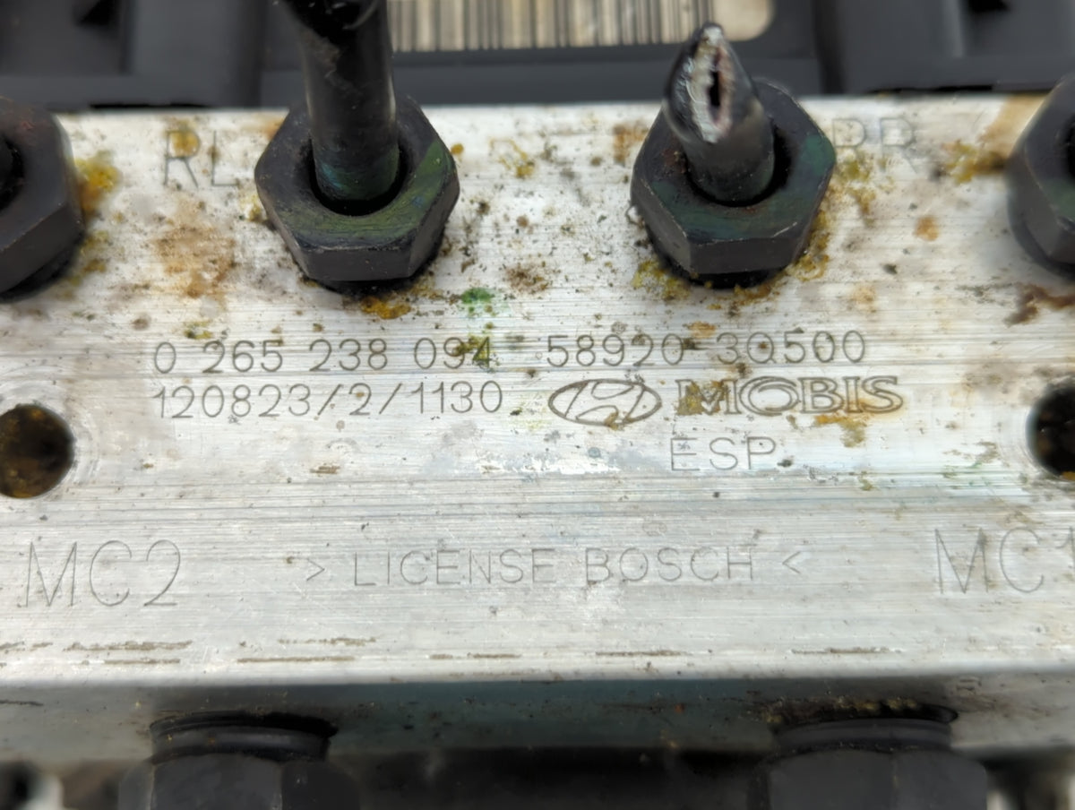 2011-2013 Hyundai Sonata Anti-Lock Brake ABS Pump Module Actuator OEM P/N:58920-3Q500 Fits Fits 2011 2012 2013 OEM Used Auto