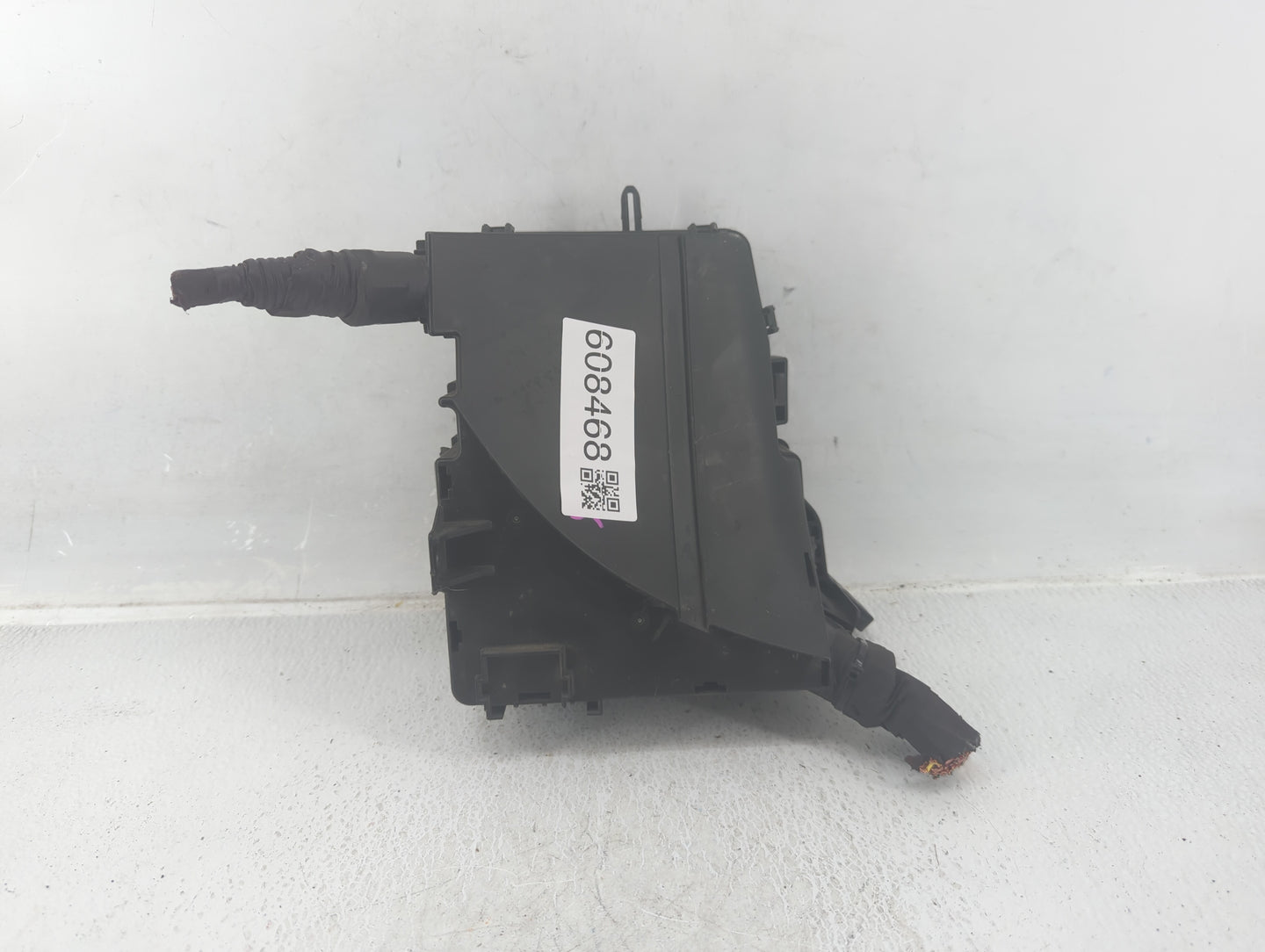 2011-2014 Hyundai Sonata Fusebox Fuse Box Panel Relay Module P/N:VS912003Q194YA Fits Fits 2011 2012 2013 2014 OEM Used Auto 