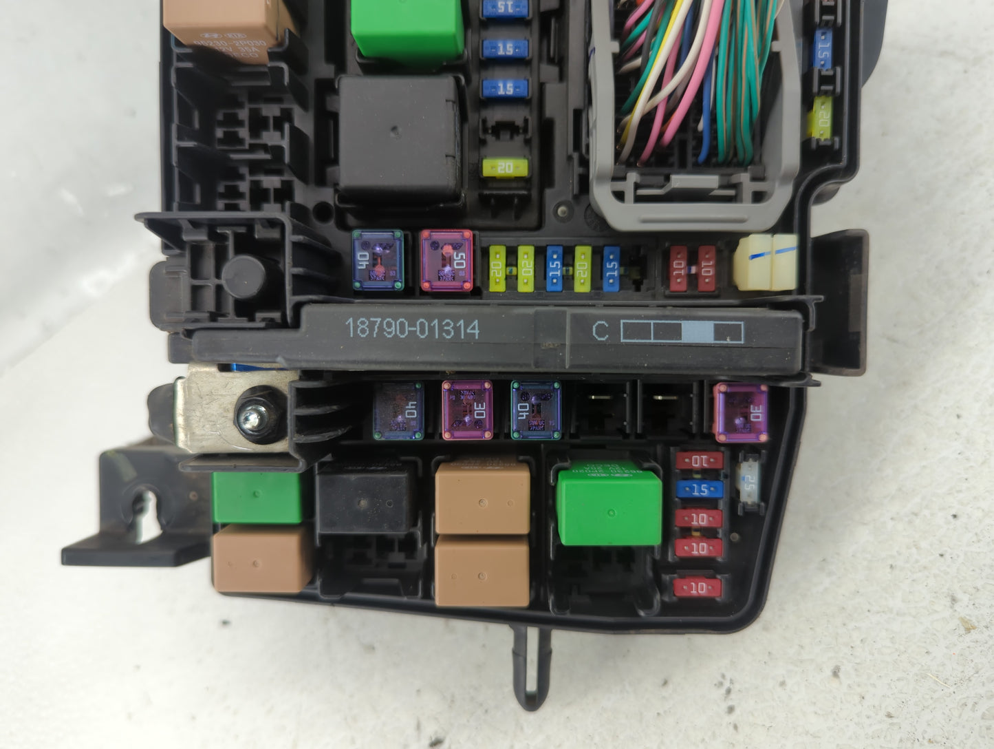 2011-2014 Hyundai Sonata Fusebox Fuse Box Panel Relay Module P/N:91950-3S740 Fits Fits 2011 2012 2013 2014 OEM Used Auto Par