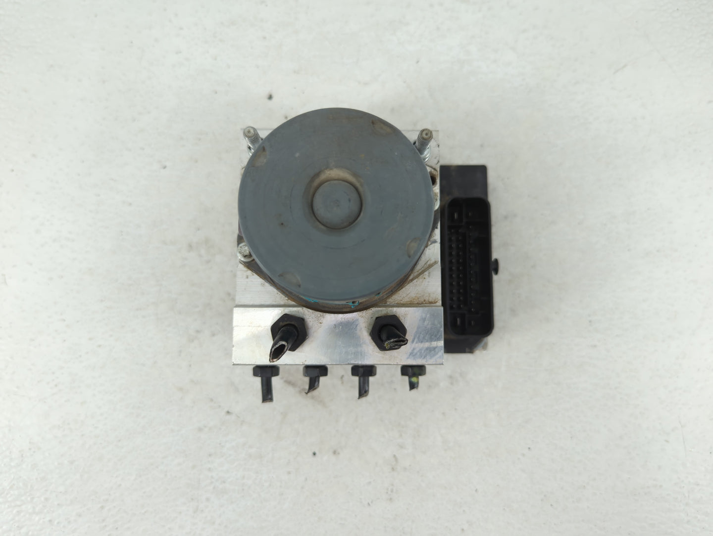 2011-2013 Hyundai Sonata ABS Pump Control Module Replacement P/N:58920-3Q500 Fits Fits 2011 2012 2013 OEM Used Auto Parts - 