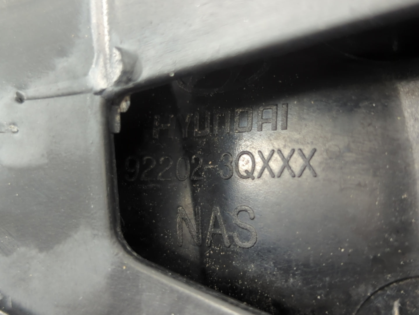 2011-2013 Hyundai Sonata Passenger Right Oem Front Light Lamp - Oemusedautoparts1.com