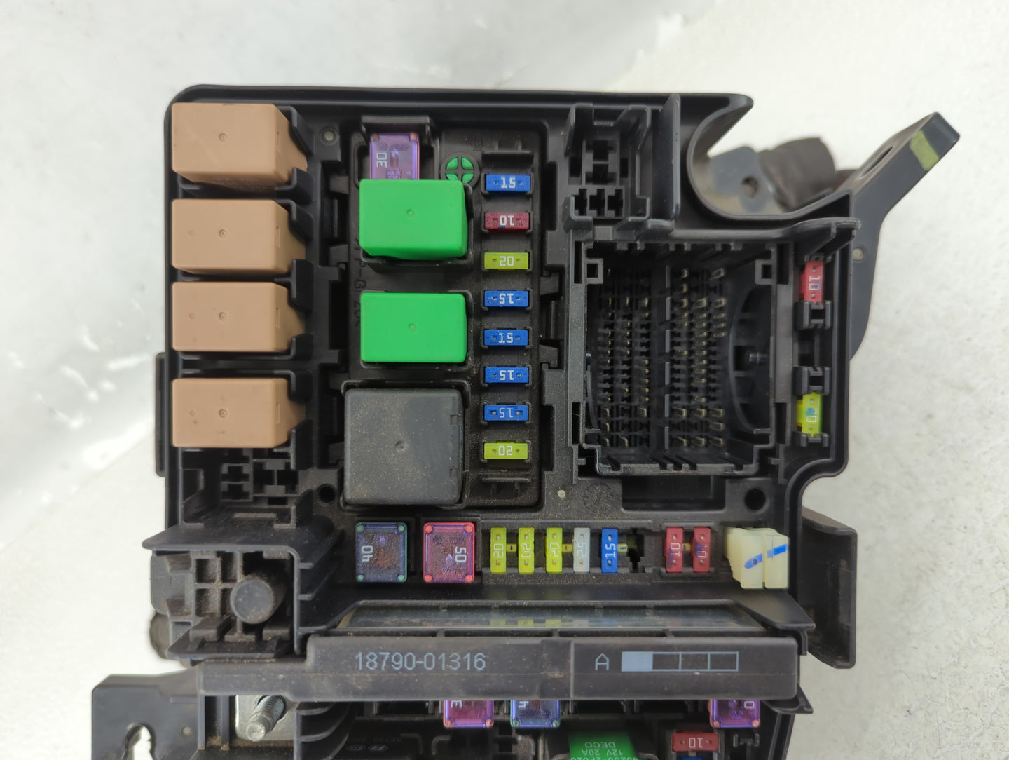 2011-2014 Hyundai Sonata Fusebox Fuse Box Panel Relay Module P/N:91950-3S711 Fits Fits 2011 2012 2013 2014 OEM Used Auto Par