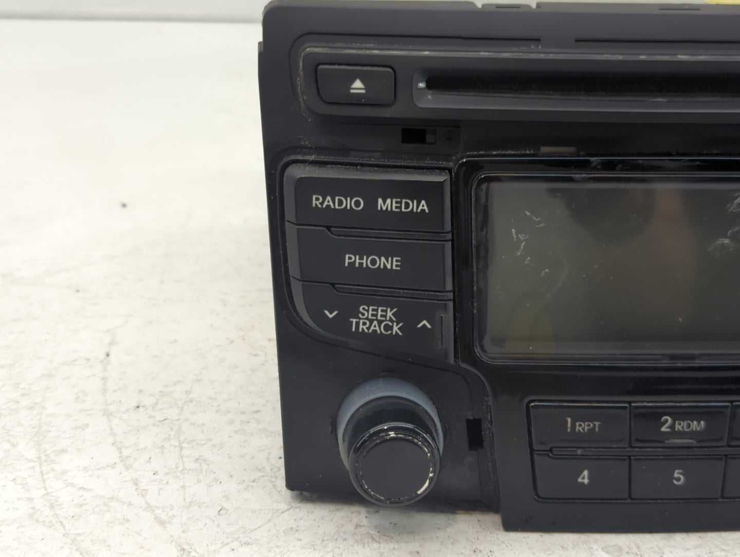 2013 Hyundai Sonata Radio AM FM Cd Player Receiver Replacement P/N:96560-3Q206 Fits OEM Used Auto Parts - Oemusedautoparts1.