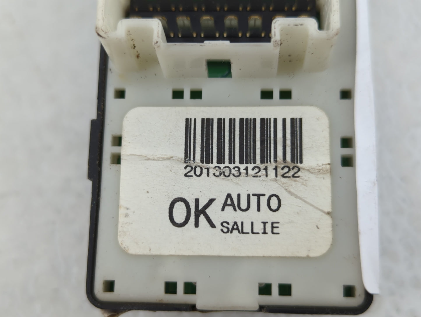 2011-2015 Hyundai Sonata Master Power Window Switch Replacement Driver Side Left P/N:201303131122 Fits OEM Used Auto Parts -