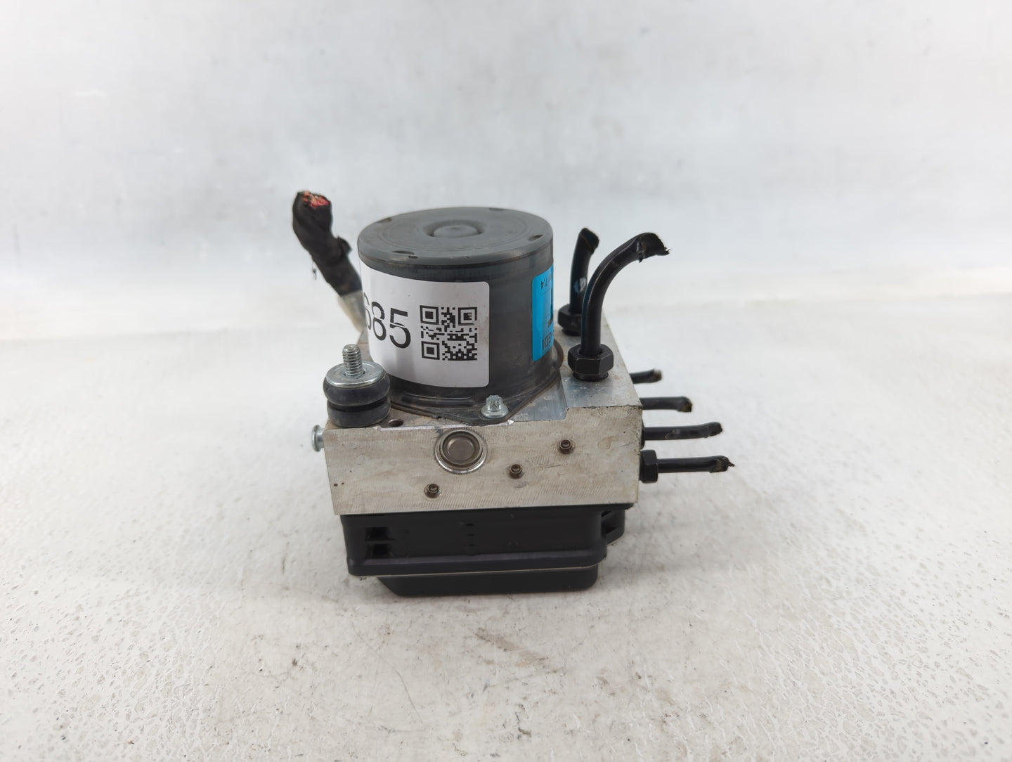2011-2013 Hyundai Sonata ABS Pump Control Module Replacement P/N:58920-3Q500 Fits Fits 2011 2012 2013 OEM Used Auto Parts - 