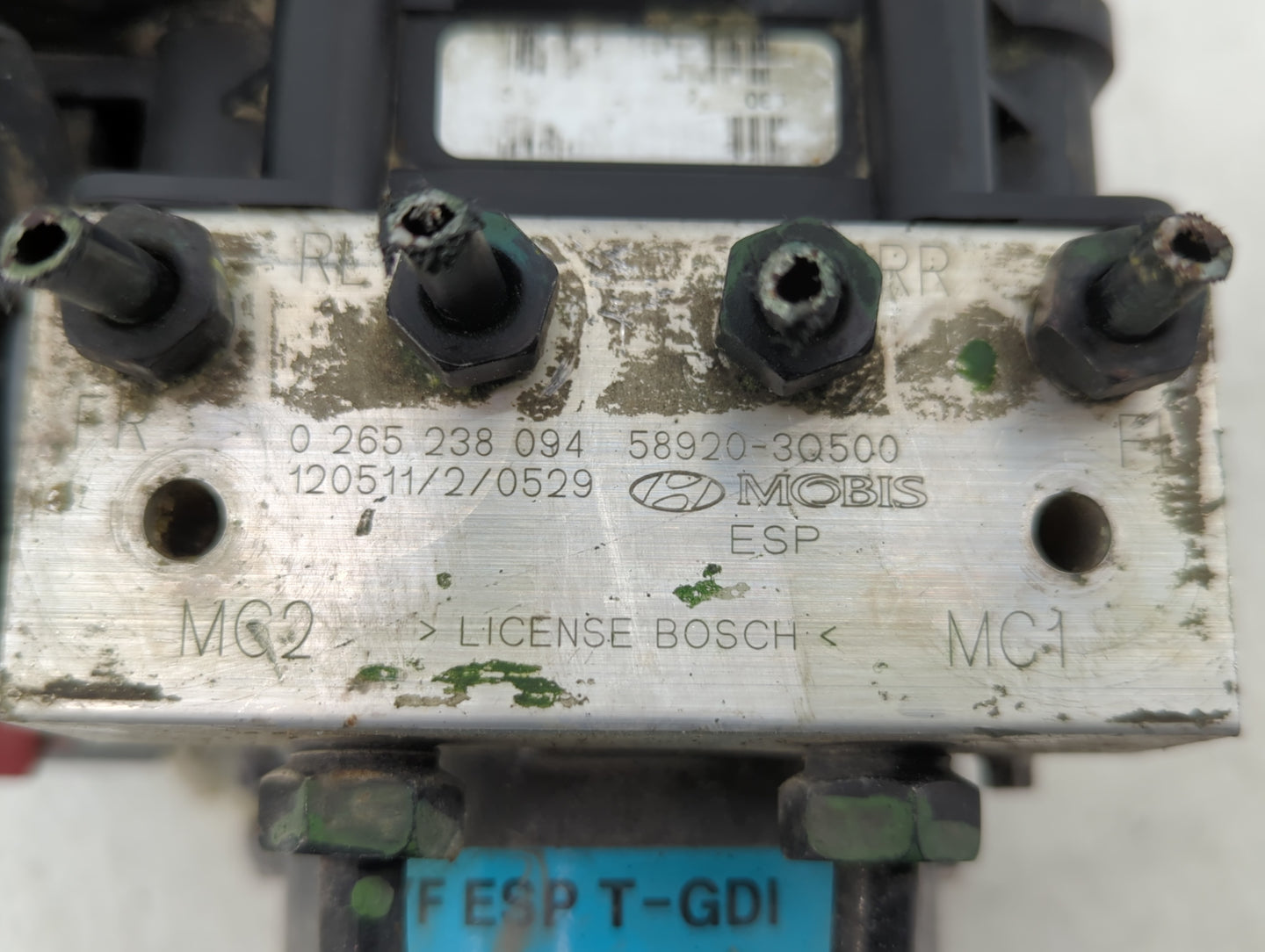 2011-2013 Hyundai Sonata ABS Pump Control Module Replacement P/N:58920-3Q500 Fits Fits 2011 2012 2013 OEM Used Auto Parts - 