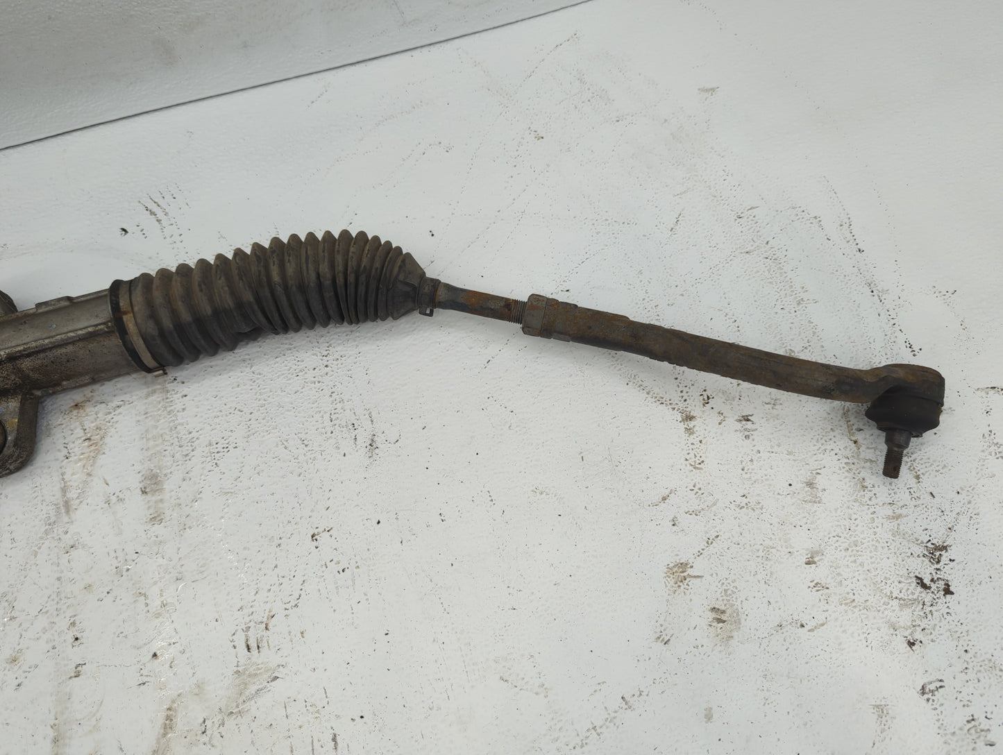2013 Hyundai Sonata Rack and Pinion Steering Gear P/N:TF LCA05C1316 565003Q200 Fits OEM Used Auto Parts - Oemusedautoparts1.