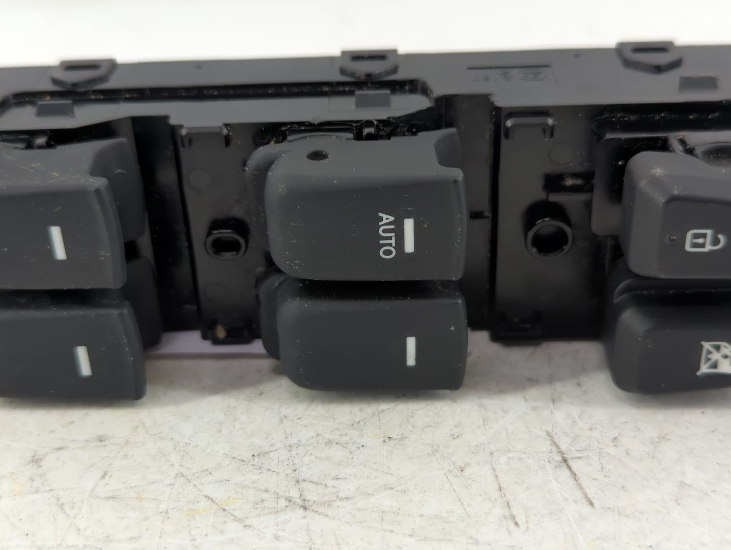 2011-2015 Hyundai Sonata Master Power Window Switch Replacement Driver Side Left P/N:201304110201 Fits OEM Used Auto Parts -