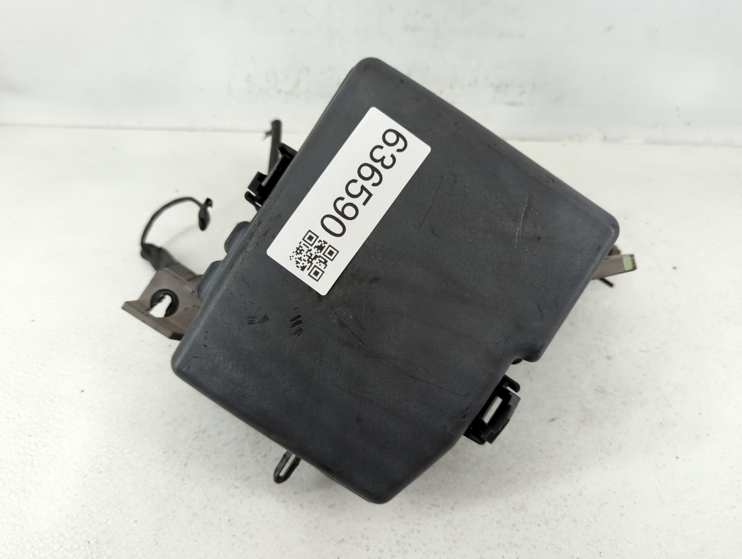 2011-2014 Hyundai Sonata Fusebox Fuse Box Panel Relay Module P/N:91950-S3740 Fits Fits 2011 2012 2013 2014 OEM Used Auto Par
