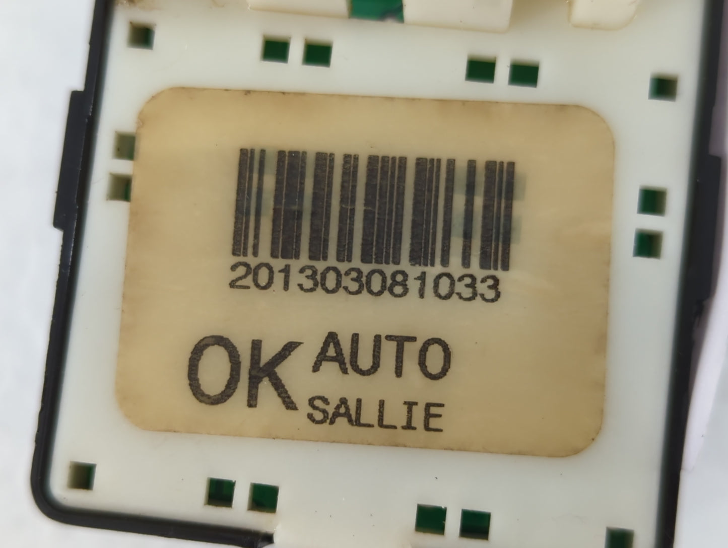 2011-2015 Hyundai Sonata Master Power Window Switch Replacement Driver Side Left P/N:201303081033 Fits OEM Used Auto Parts -