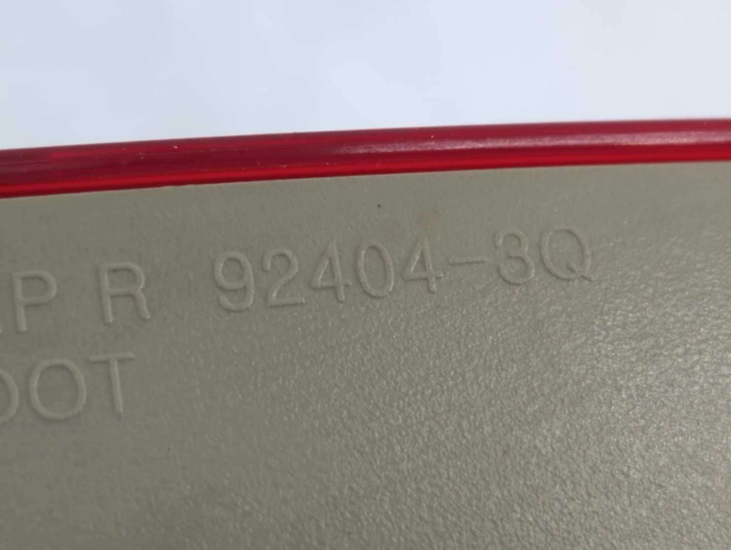 2013 Hyundai Sonata Tail Light Assembly Passenger Right OEM P/N:92404-3Q Fits OEM Used Auto Parts - Oemusedautoparts1.com