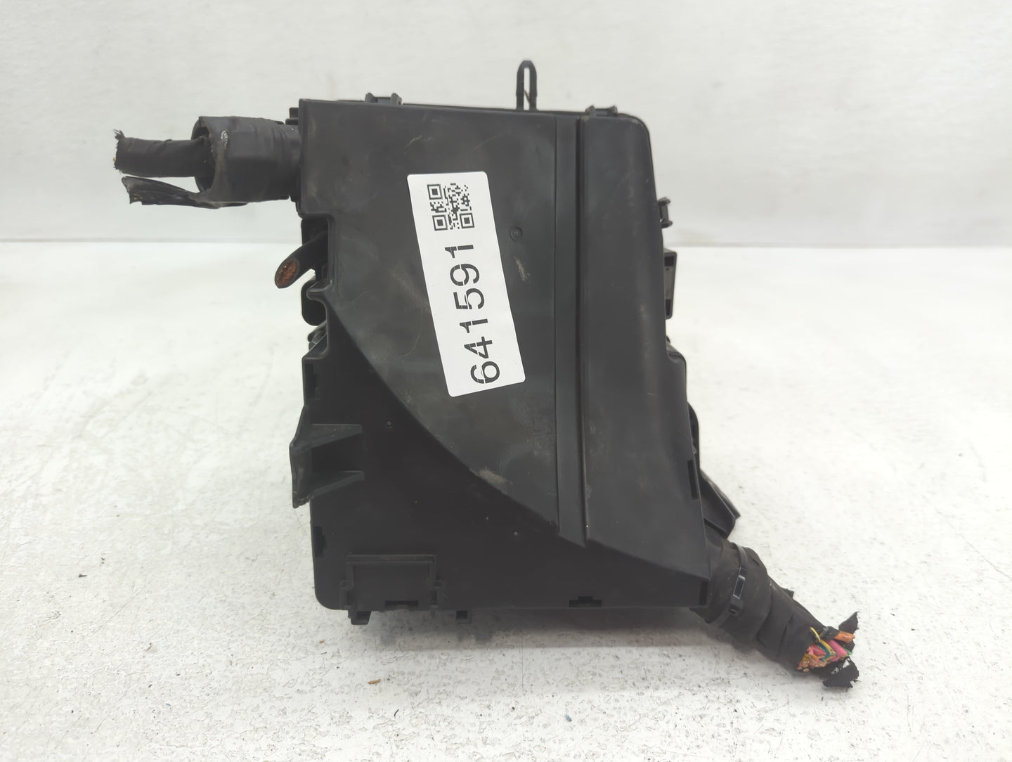 2011-2014 Hyundai Sonata Fusebox Fuse Box Panel Relay Module P/N:VS912003Q173M0 Fits Fits 2011 2012 2013 2014 OEM Used Auto 