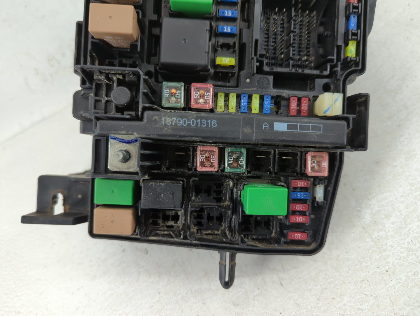 2011-2014 Hyundai Sonata Fusebox Fuse Box Panel Relay Module P/N:91950-3S711 Fits Fits 2011 2012 2013 2014 OEM Used Auto Par
