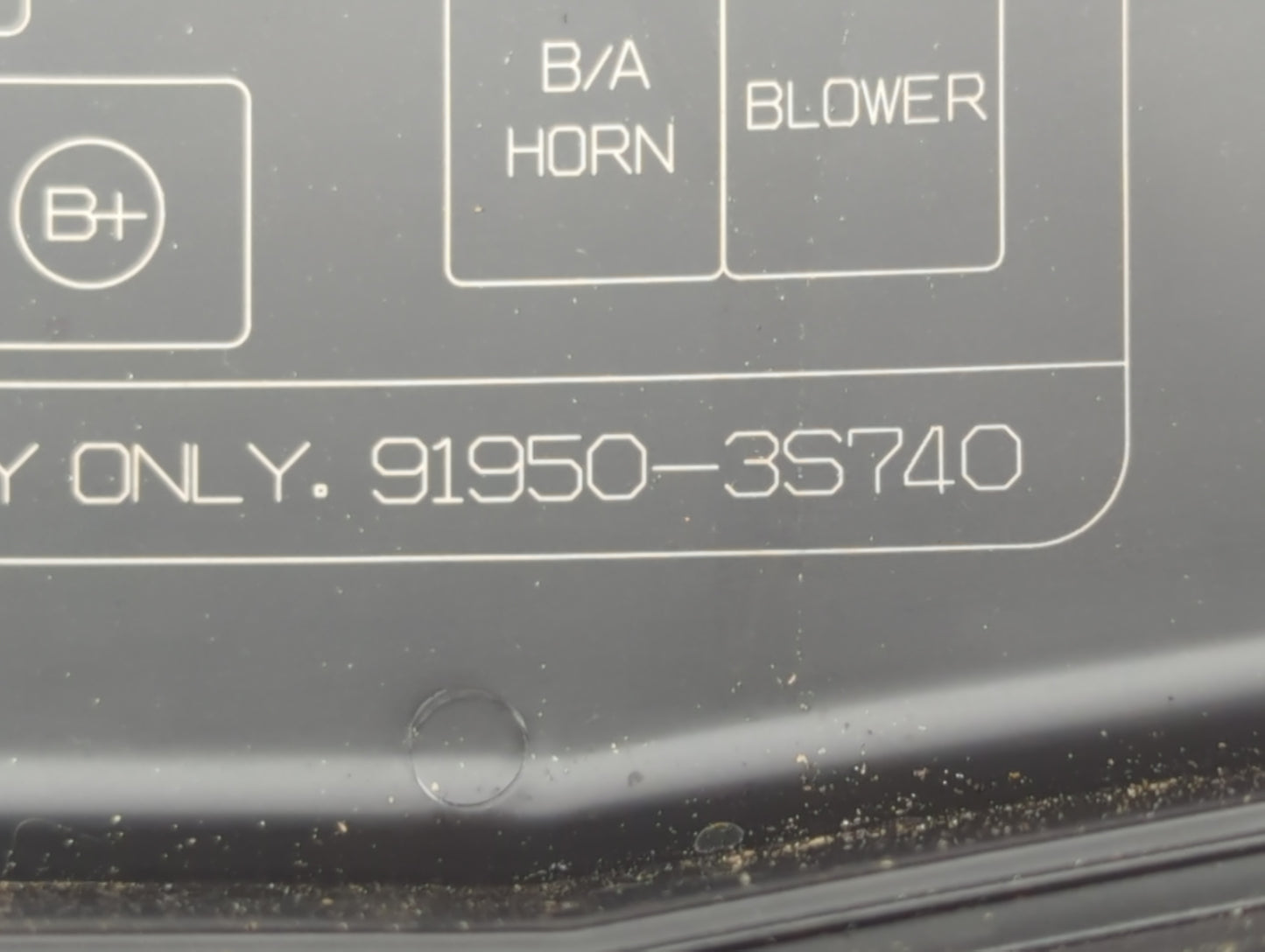 2011-2014 Hyundai Sonata Fusebox Fuse Box Panel Relay Module P/N:91950-3S740 Fits Fits 2011 2012 2013 2014 OEM Used Auto Par
