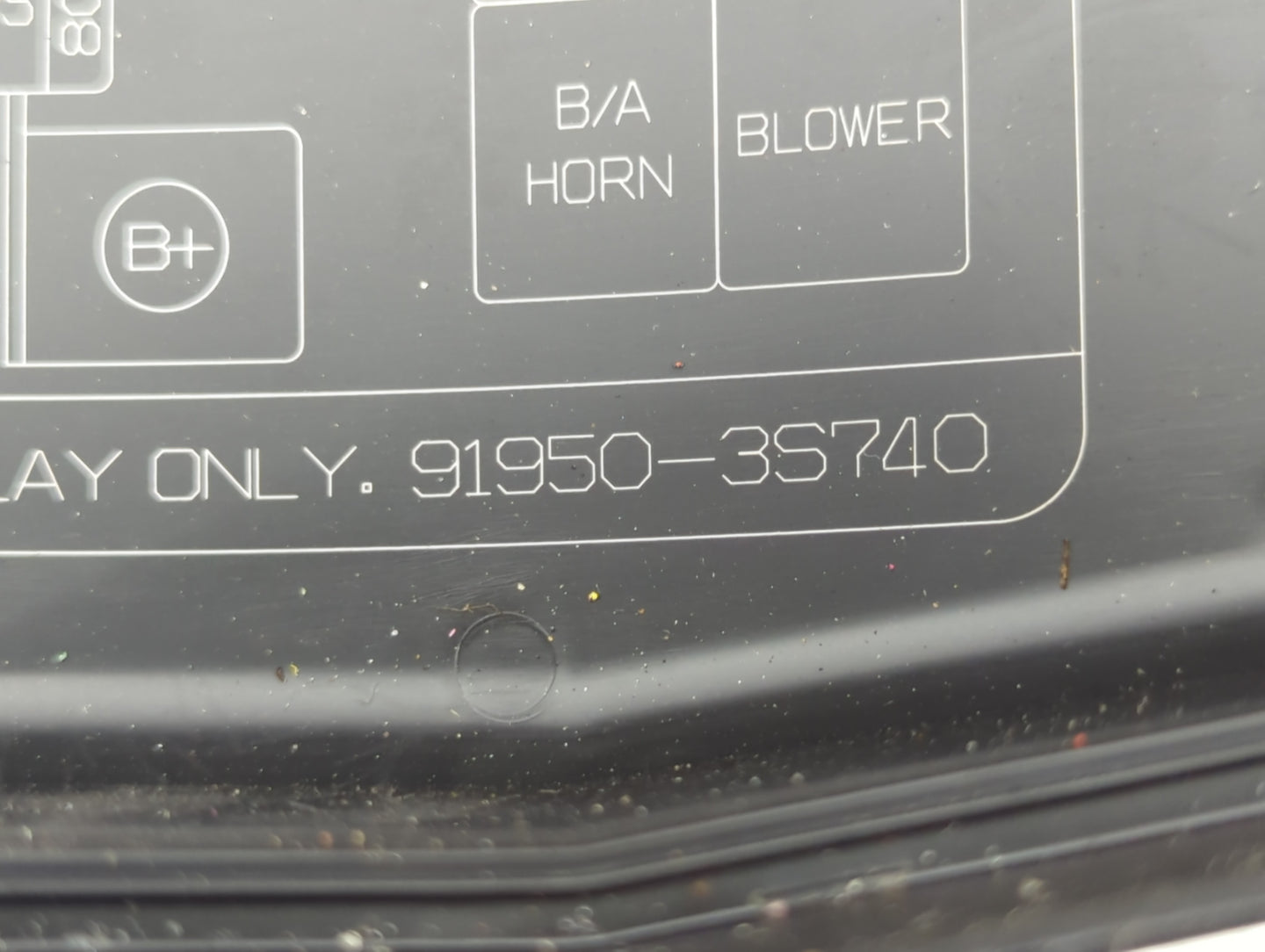 2011-2014 Hyundai Sonata Fusebox Fuse Box Panel Relay Module P/N:91950-3S740 Fits Fits 2011 2012 2013 2014 OEM Used Auto Par