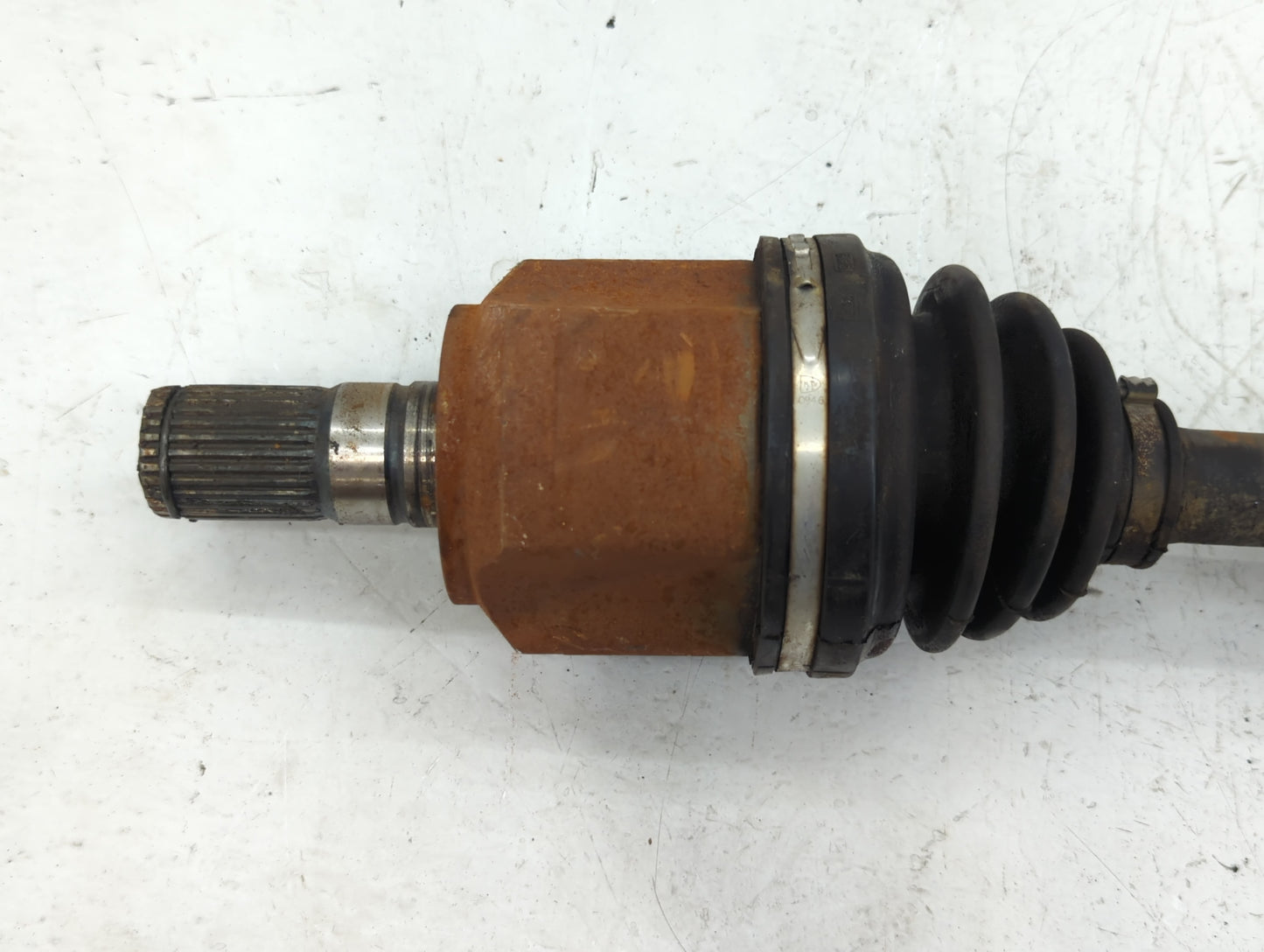 2011-2014 Hyundai Sonata Axle Shaft Front Driver Cv C/v - Oemusedautoparts1.com