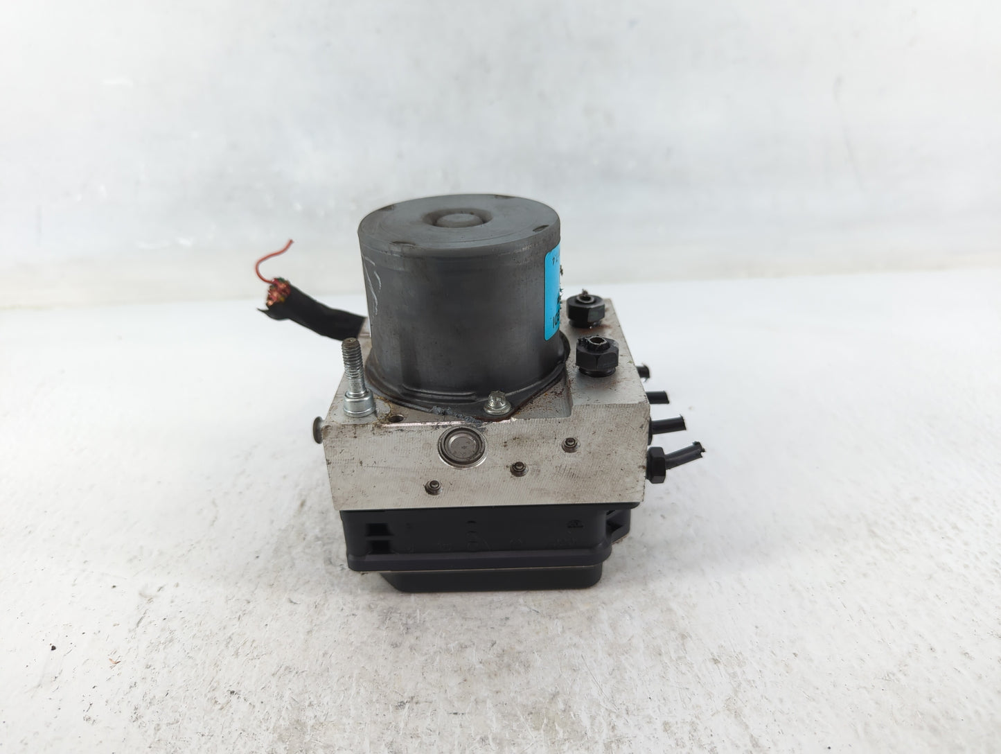2011-2013 Hyundai Sonata ABS Pump Control Module Replacement P/N:58920-3Q500 0 265 238 094 Fits Fits 2011 2012 2013 OEM Used