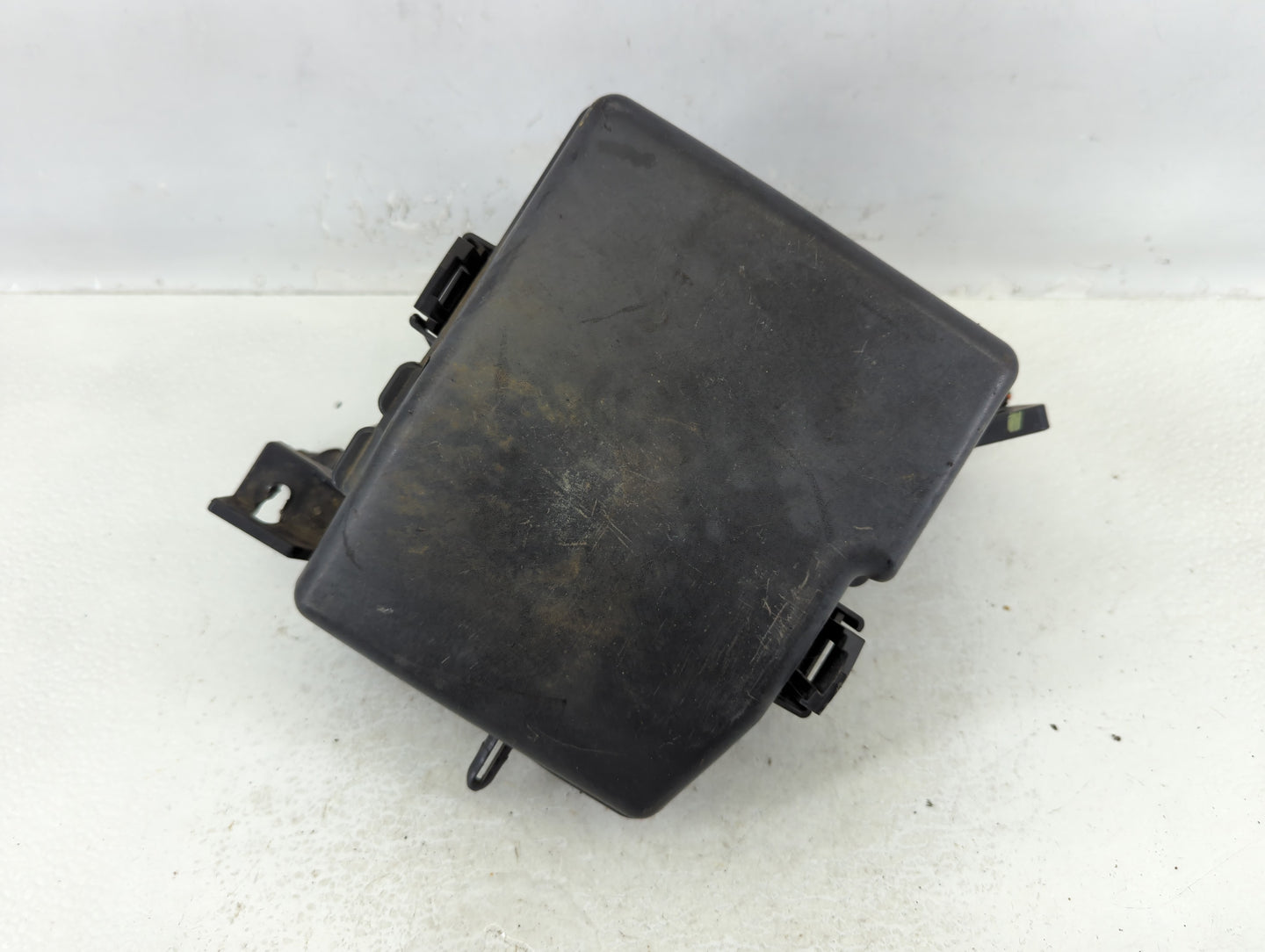 2011-2014 Hyundai Sonata Fusebox Fuse Box Panel Relay Module P/N:91950-3S711 Fits Fits 2011 2012 2013 2014 OEM Used Auto Par
