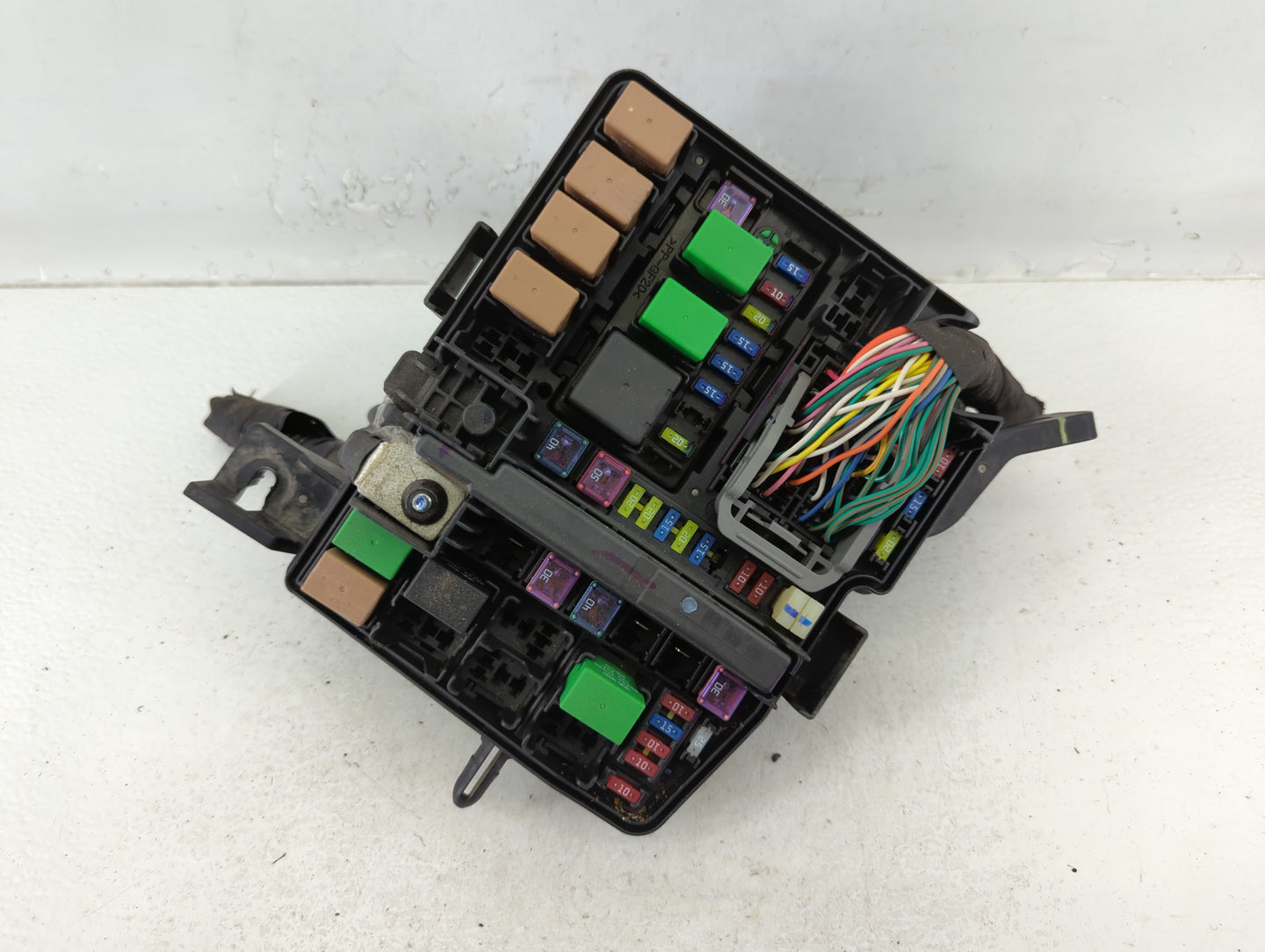 2011-2014 Hyundai Sonata Fusebox Fuse Box Panel Relay Module P/N:91950-3S711 Fits Fits 2011 2012 2013 2014 OEM Used Auto Par