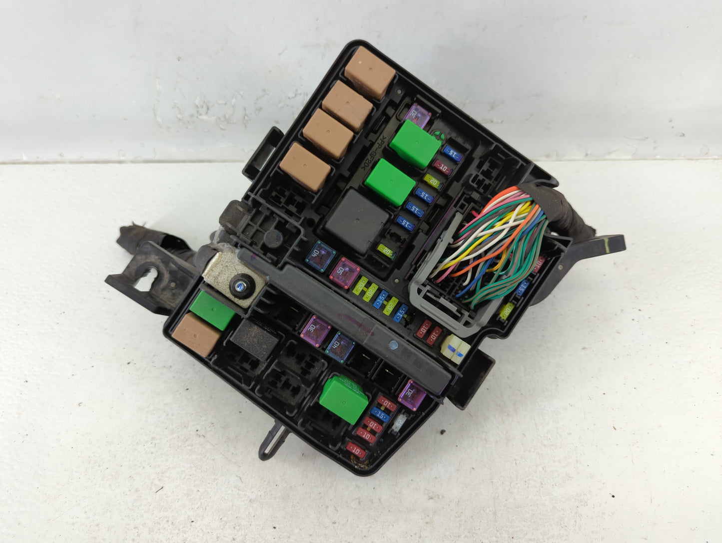 2011-2014 Hyundai Sonata Fusebox Fuse Box Panel Relay Module P/N:91950-3S711 Fits Fits 2011 2012 2013 2014 OEM Used Auto Par