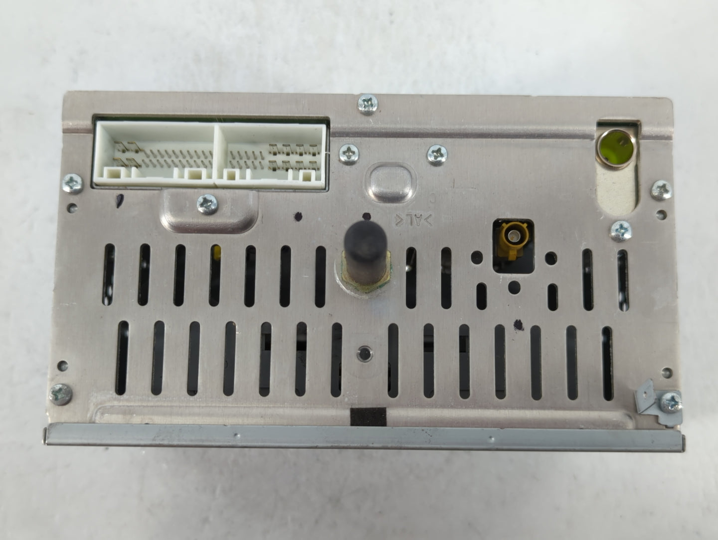 2012-2014 Hyundai Sonata Am Fm Cd Player Radio Receiver - Oemusedautoparts1.com