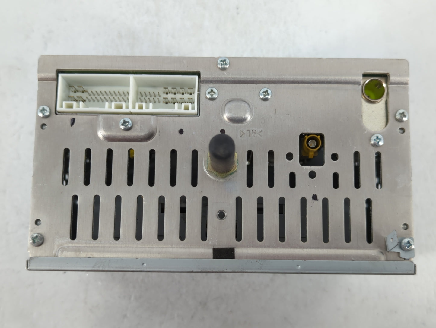 2012-2014 Hyundai Sonata Am Fm Cd Player Radio Receiver - Oemusedautoparts1.com